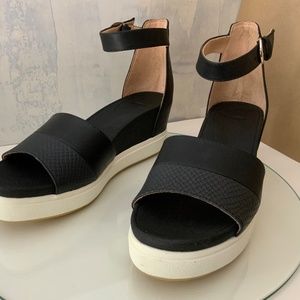Dr.Scholl’s, black leather sandal